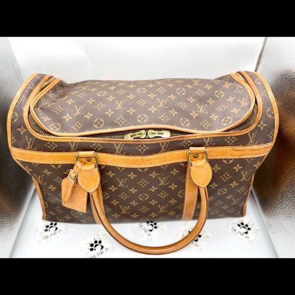SOLD OUT Louis Vuitton Dog Carrier - Picture 3 of 16